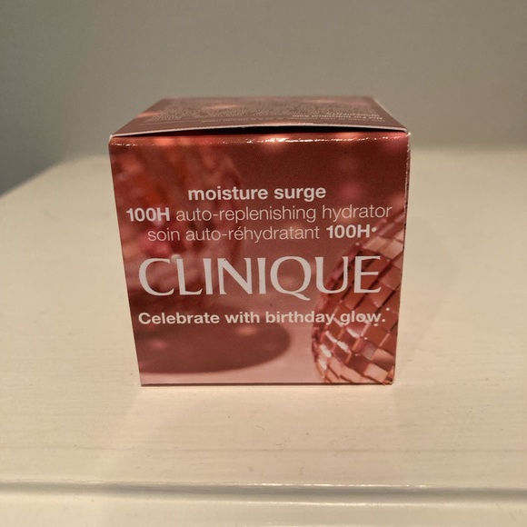 Clinique moisturize surge moisturizer NWT - Picture 8 of 12